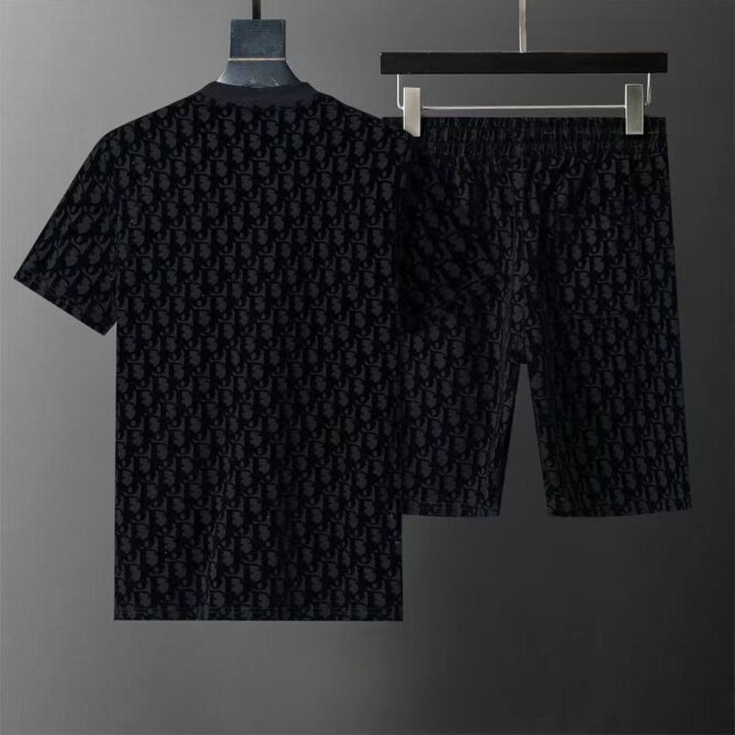 Suit - Image 2