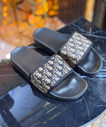 Slipper