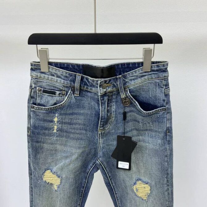 Jeans - Image 2