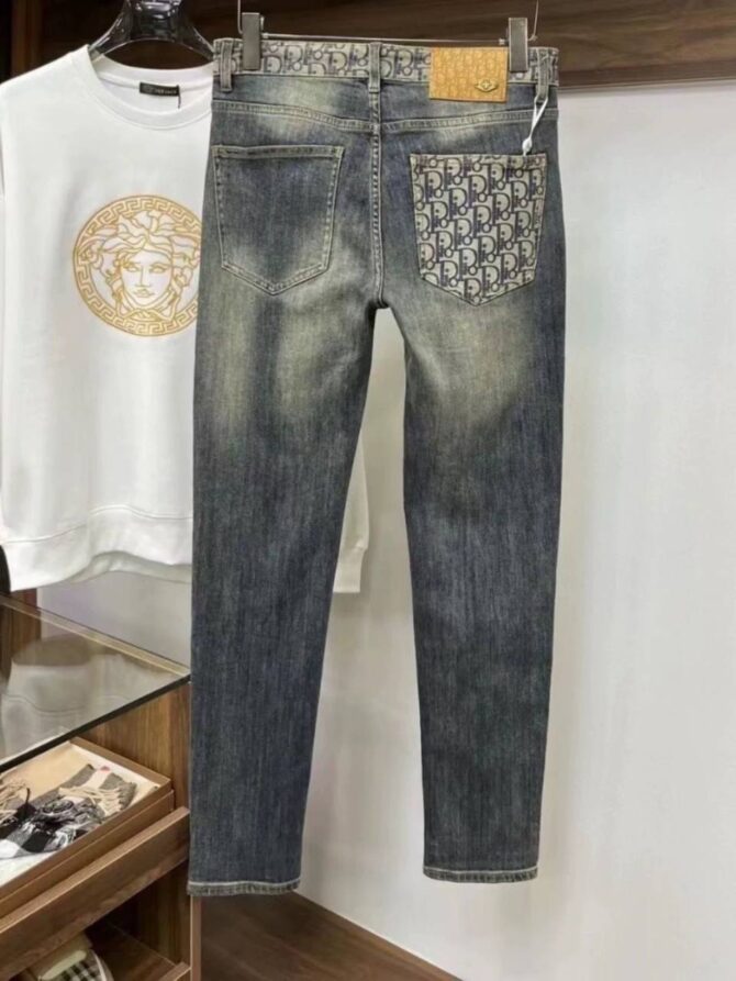 Jeans - Image 5