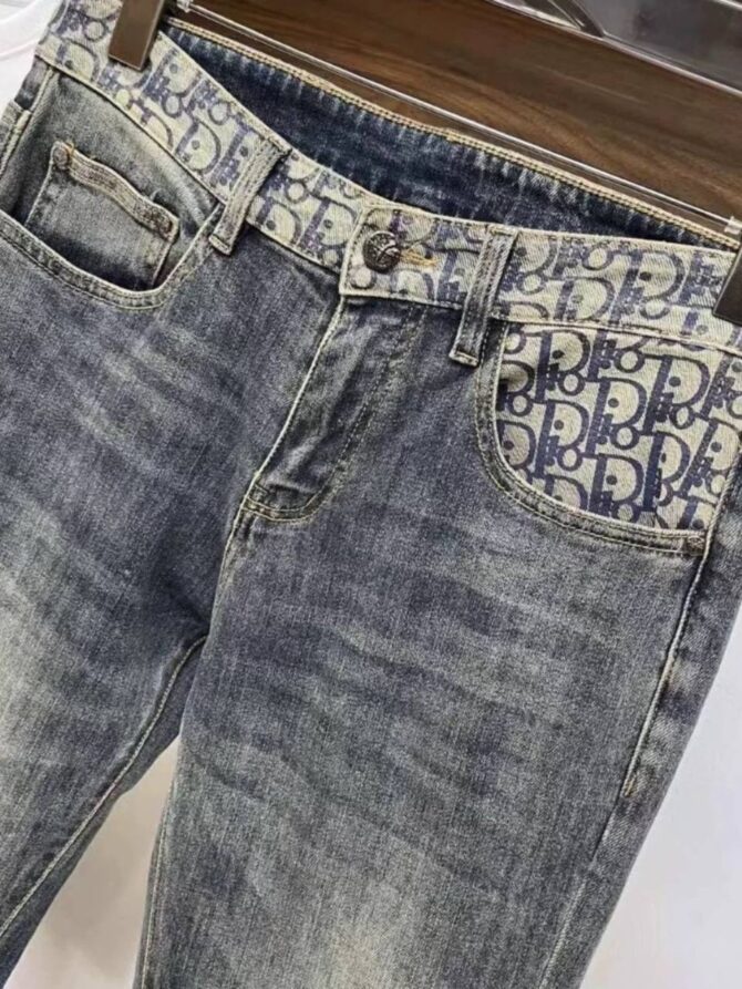 Jeans - Image 3