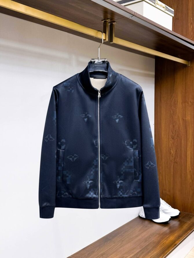 Tracksuit - Image 2