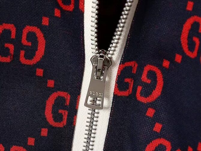 Tracksuit - Image 3