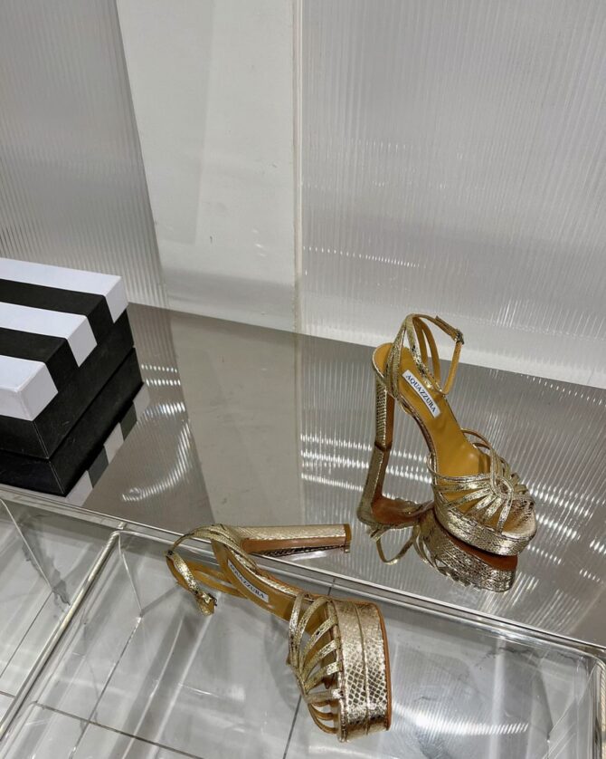 Shoes - Image 4