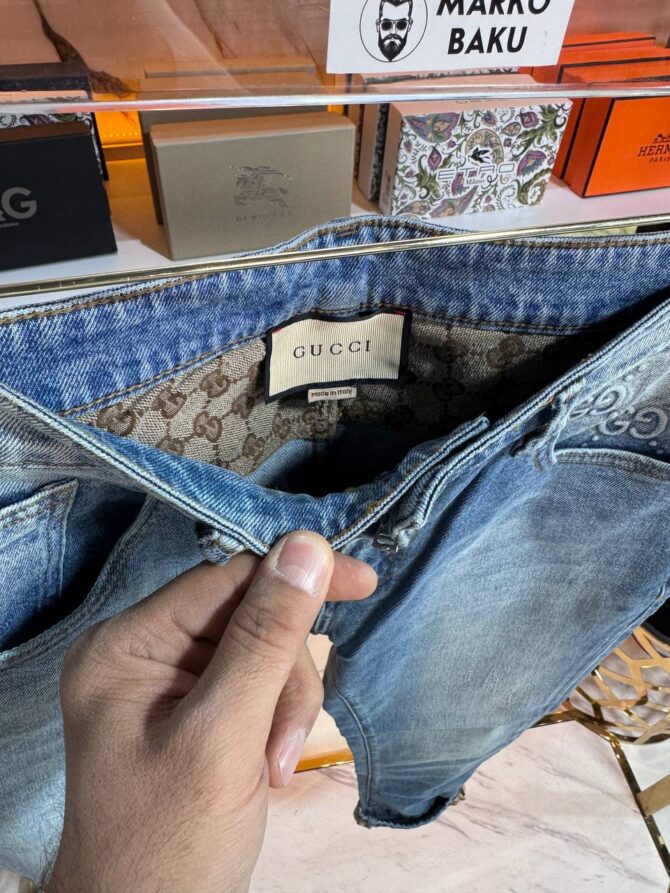 Jeans - Image 2