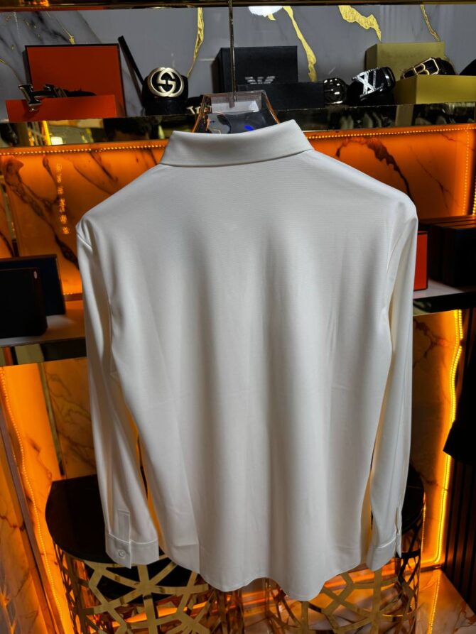 T-Shirt - Image 4