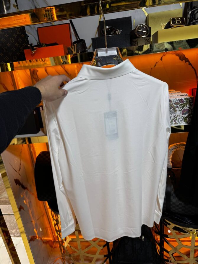 T-Shirt - Image 4