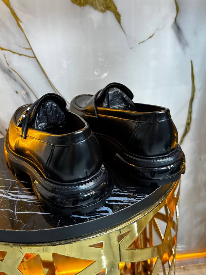 Shoes - Image 3