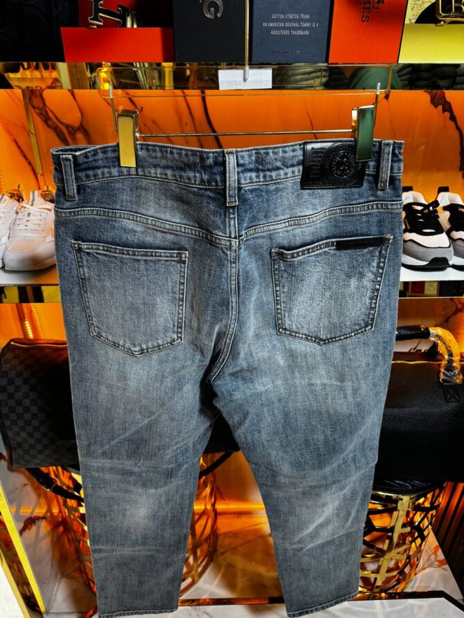 Jeans - Image 3