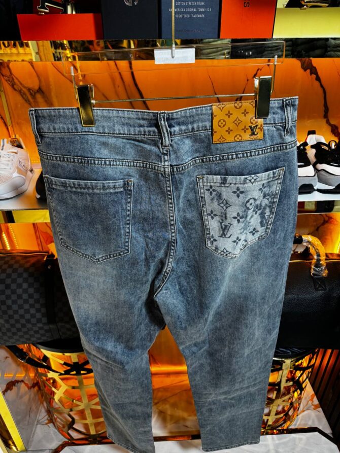 Jeans - Image 3
