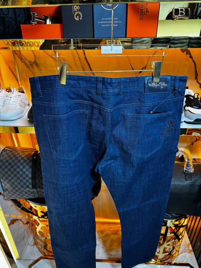 Jeans - Image 3