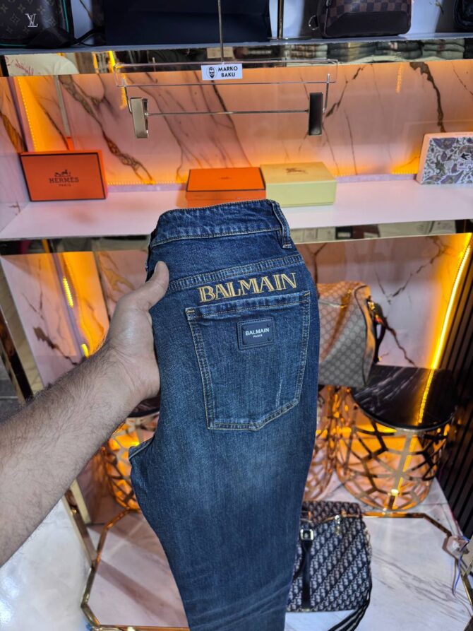 Jeans - Image 2