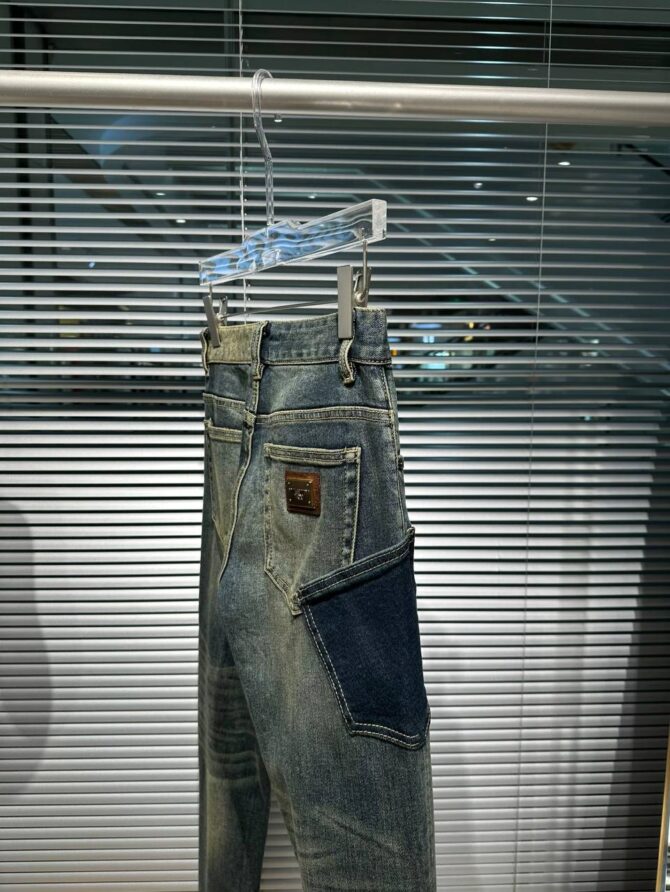 Jeans - Image 3