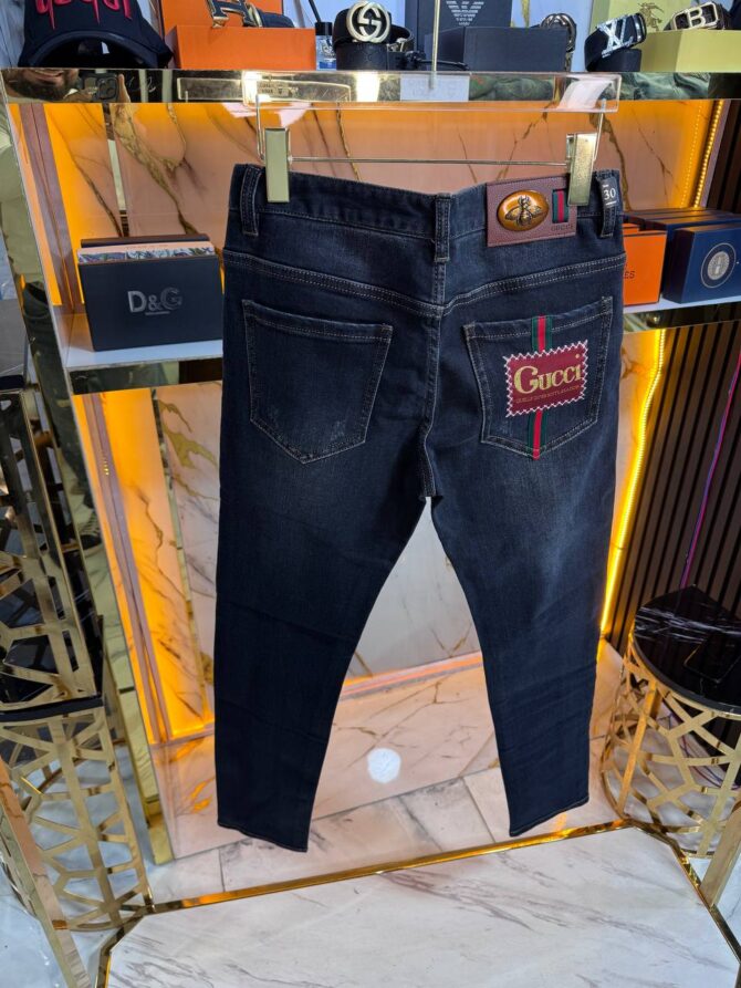 Jeans - Image 2