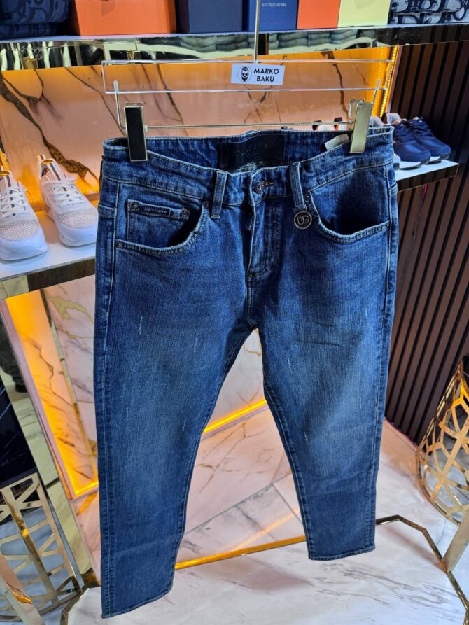 Jeans - Image 2