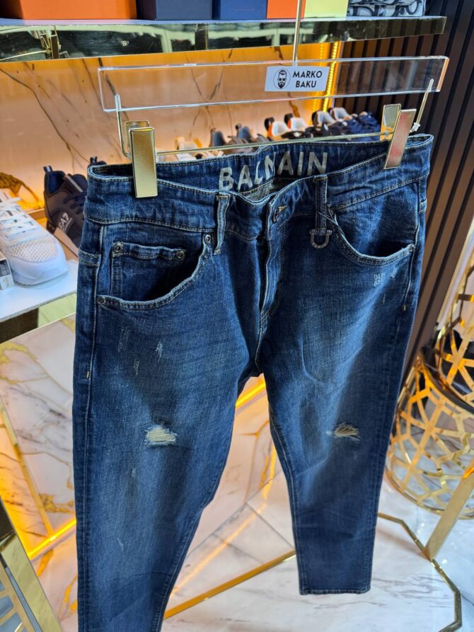 Jeans - Image 2
