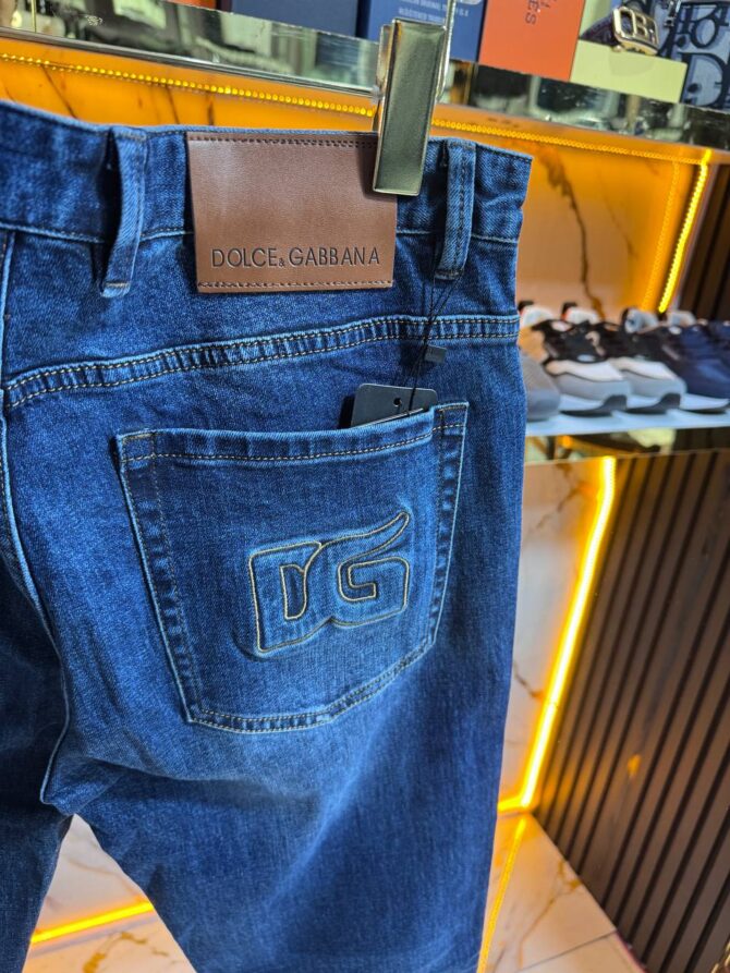 Jeans - Image 3