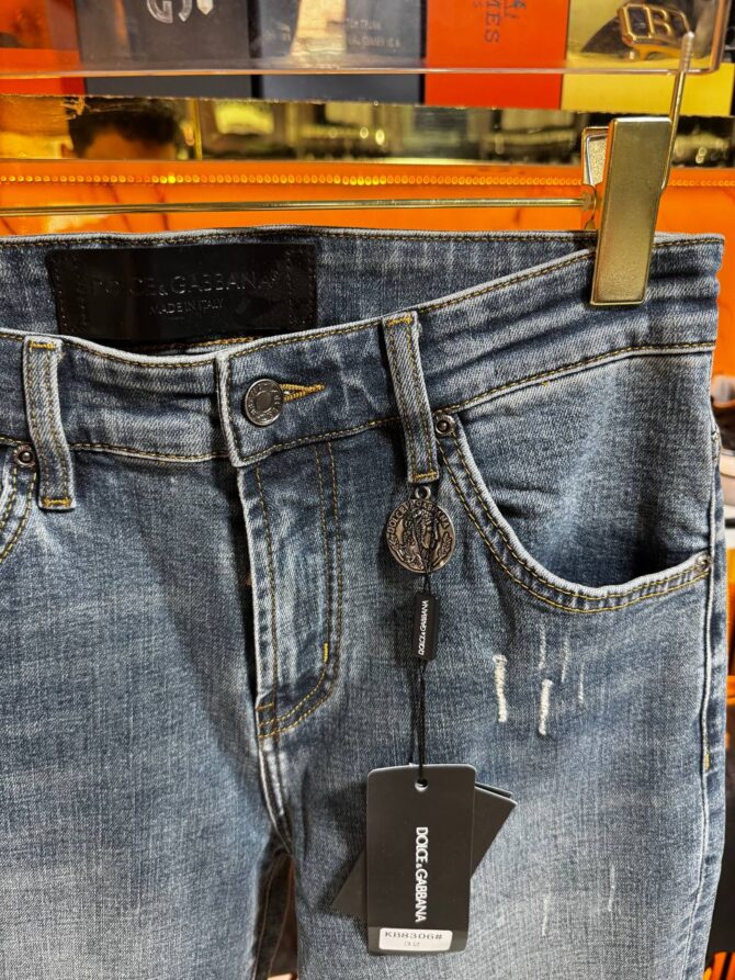 Jeans - Image 2