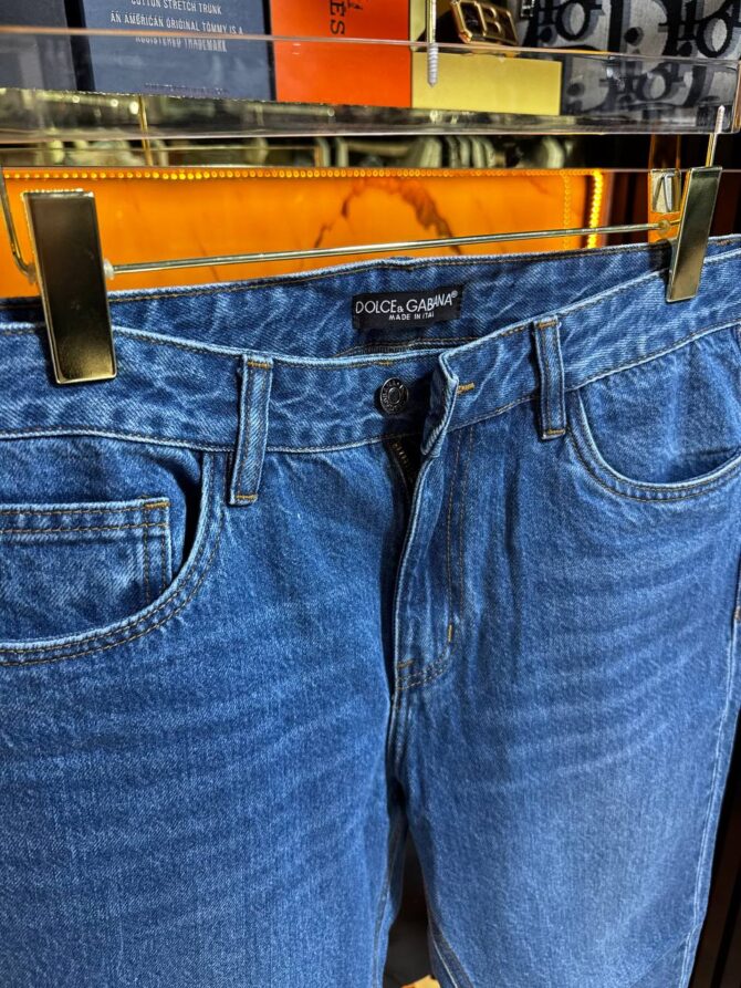 Jeans - Image 2