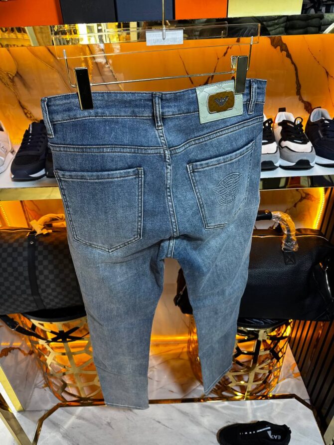 Jeans - Image 3
