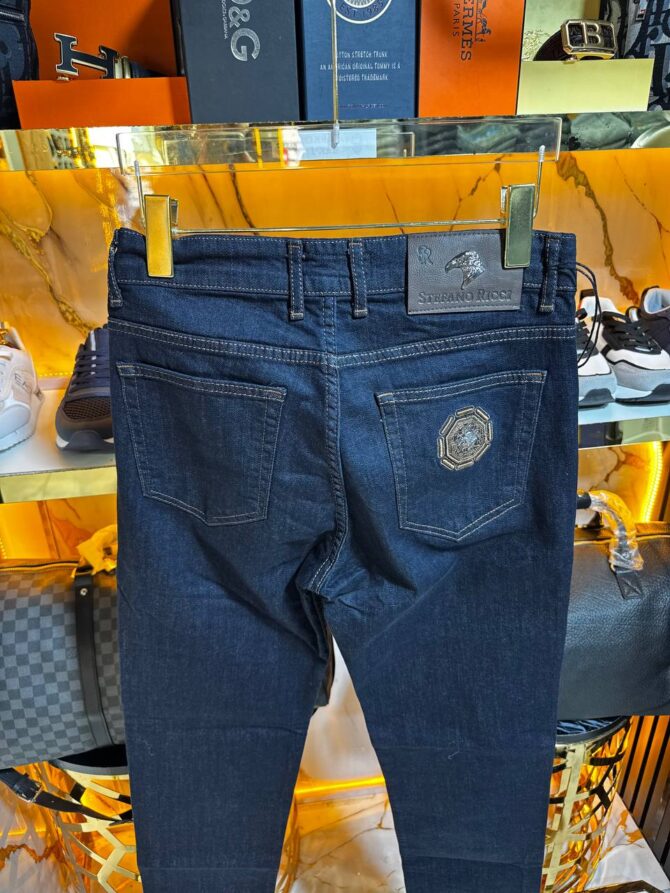 Jeans - Image 3
