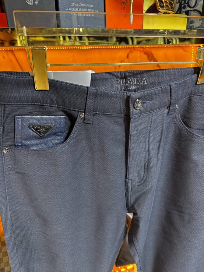 Jeans - Image 2