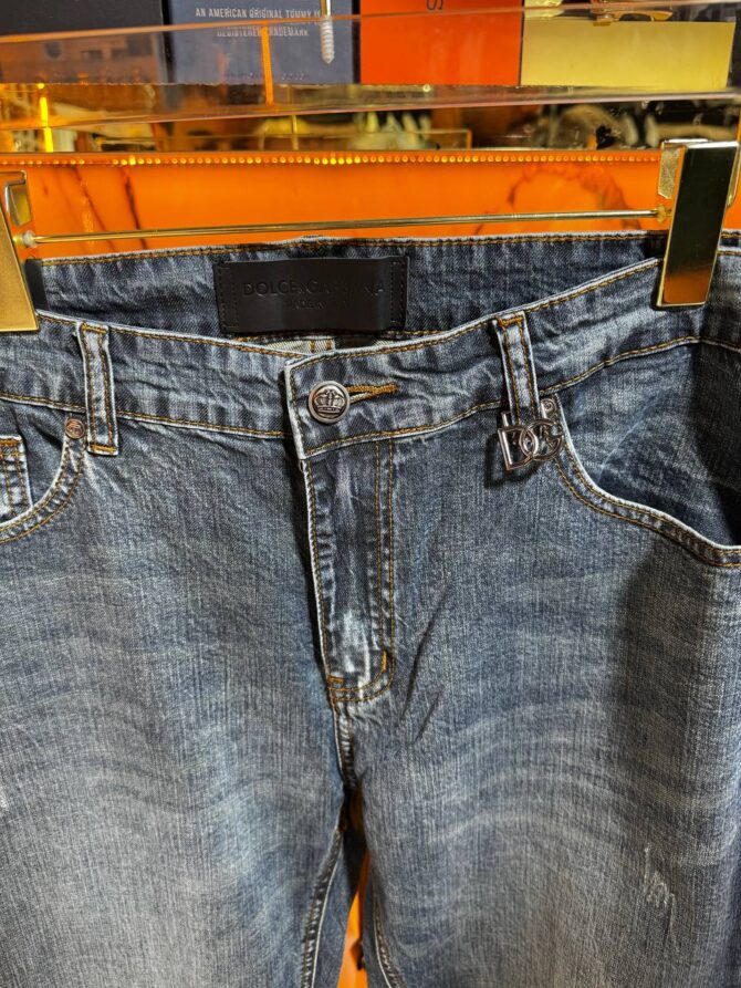 Jeans - Image 2