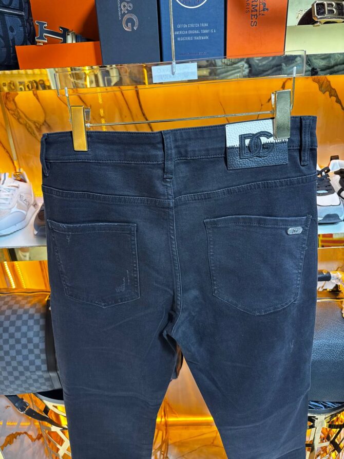 Jeans - Image 2