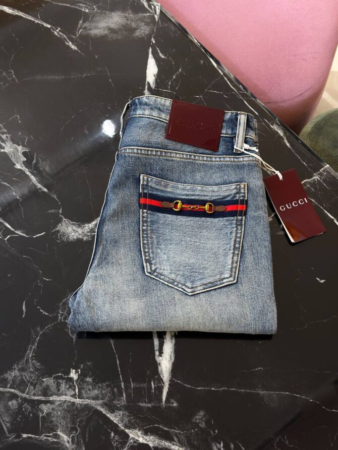 Jeans - Image 2