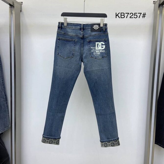 Jeans - Image 2