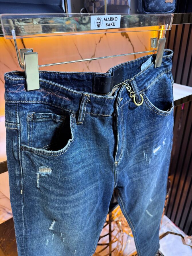 Jeans - Image 2
