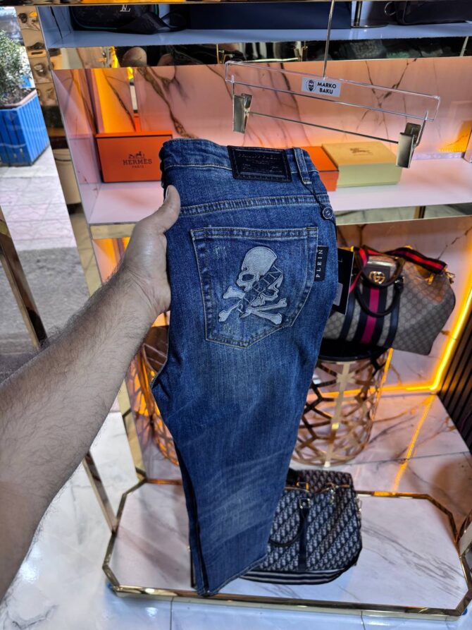 Jeans - Image 2