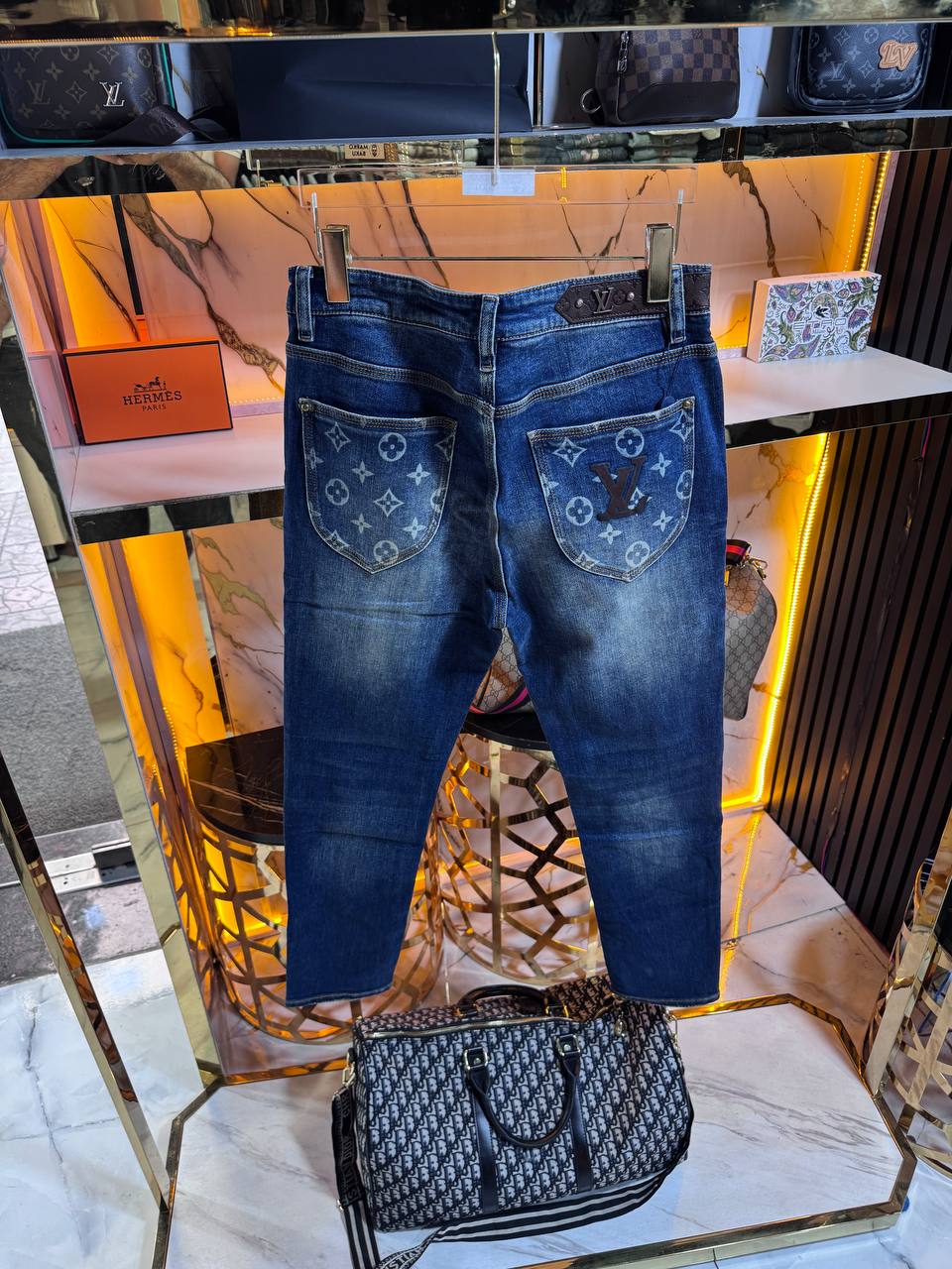 Jeans - Image 4
