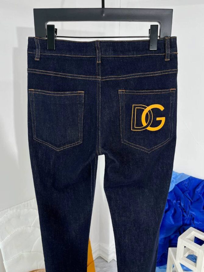 Jeans - Image 4