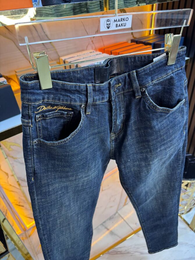 Jeans - Image 4