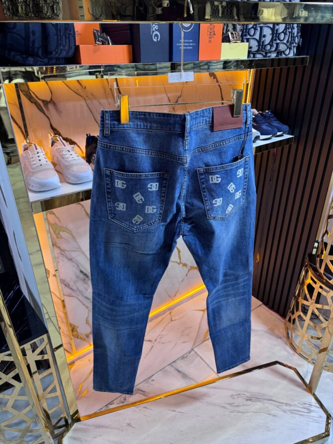 Jeans - Image 3