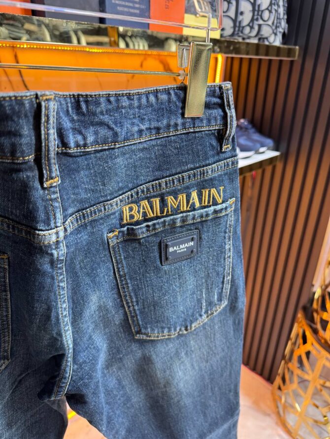 Jeans - Image 4
