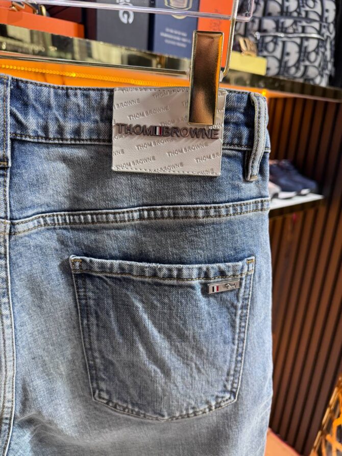 Jeans - Image 3