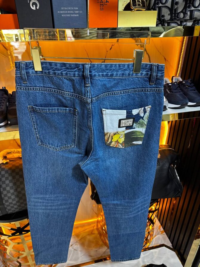 Jeans - Image 3
