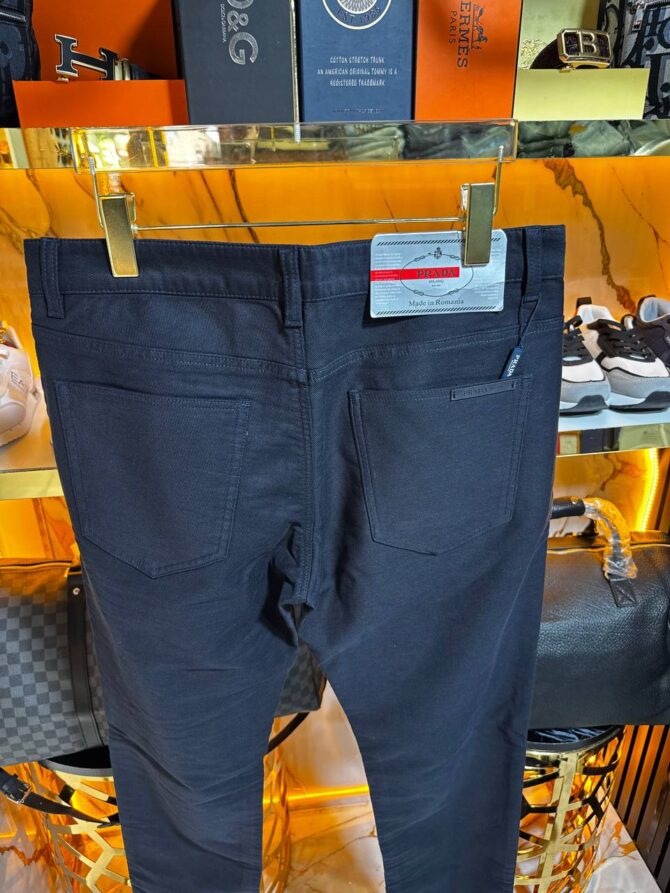 Jeans - Image 3