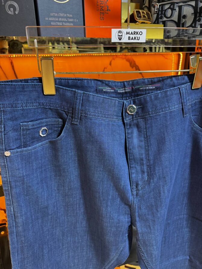 Jeans - Image 2