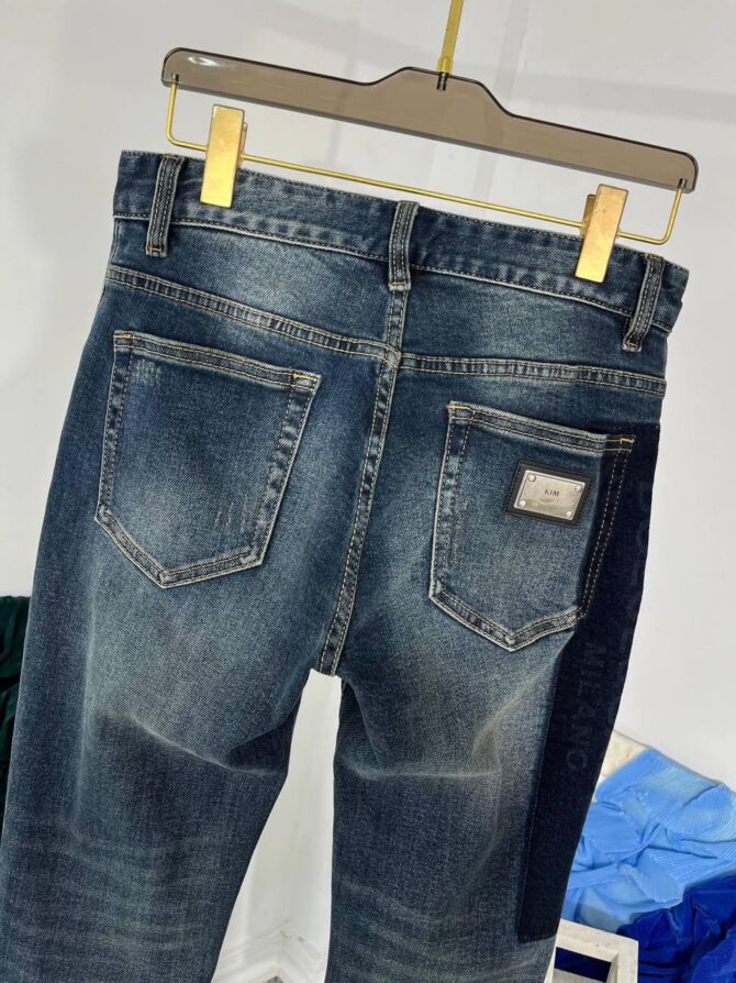 Jeans - Image 3