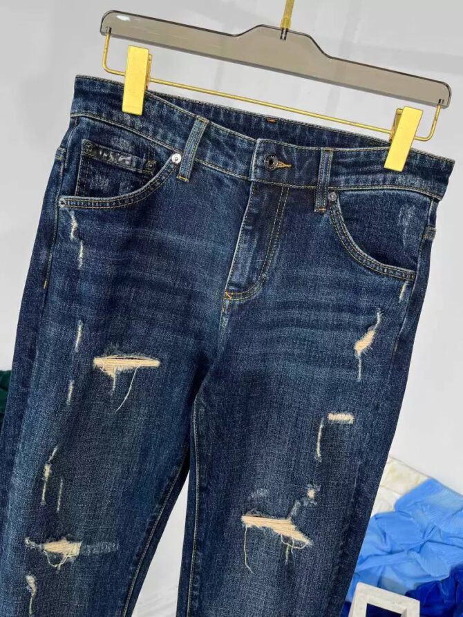 Jeans - Image 3