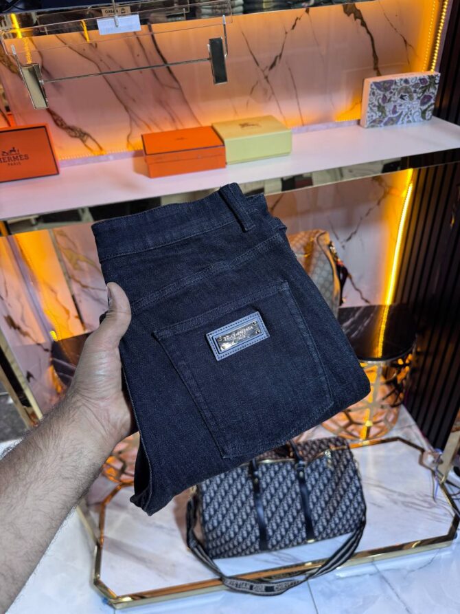 Jeans - Image 3