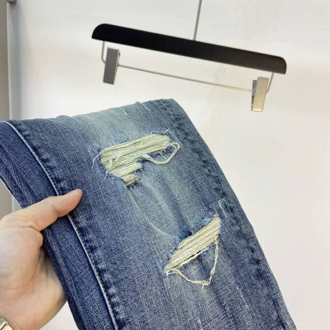 Jeans - Image 4