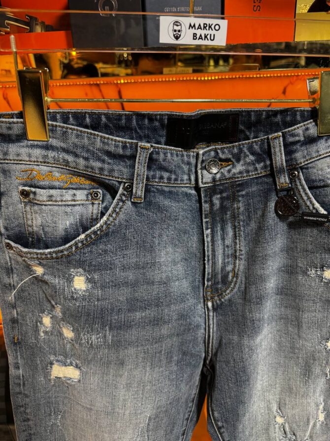 Jeans - Image 2