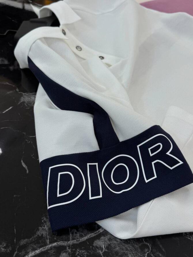 T-Shirt - Image 3