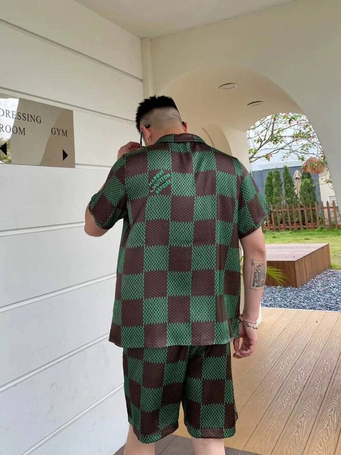 Suit - Image 3