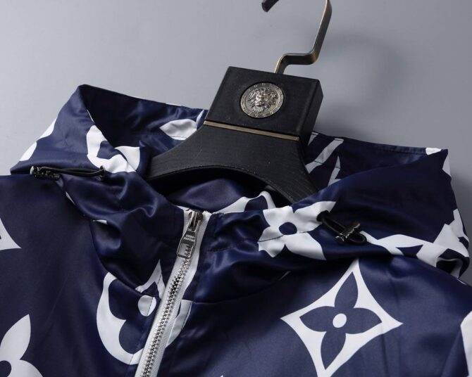 Jacket - Image 4
