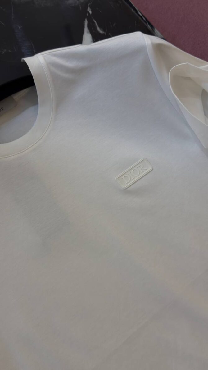 Tshirt - Image 2
